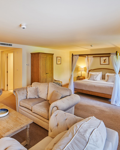 Suite05