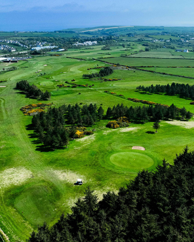 Golf Course Comis